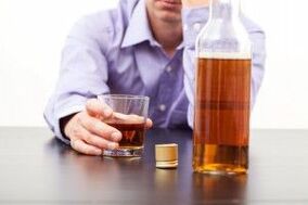 alkoholio vartojimas kaip silpnos potencijos priežastis
